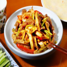 黑椒牛肉