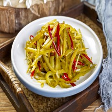 酸黄瓜炒肉丝